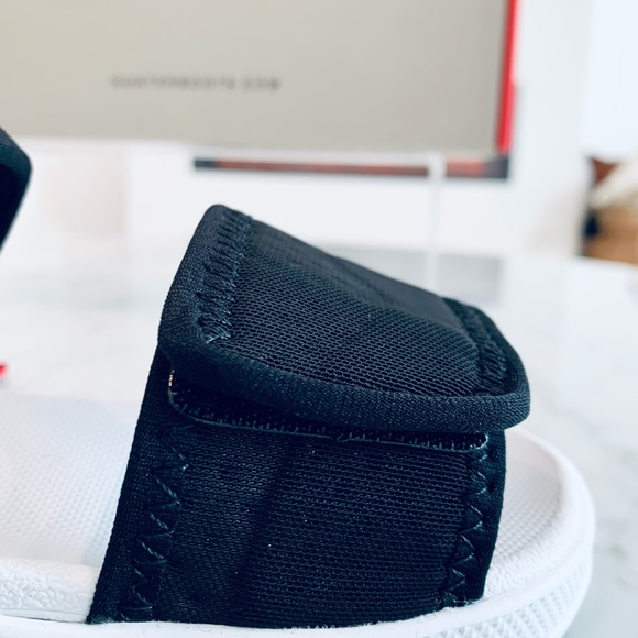 Hunter Original Sandal (little kid) - Picture 4 of 11